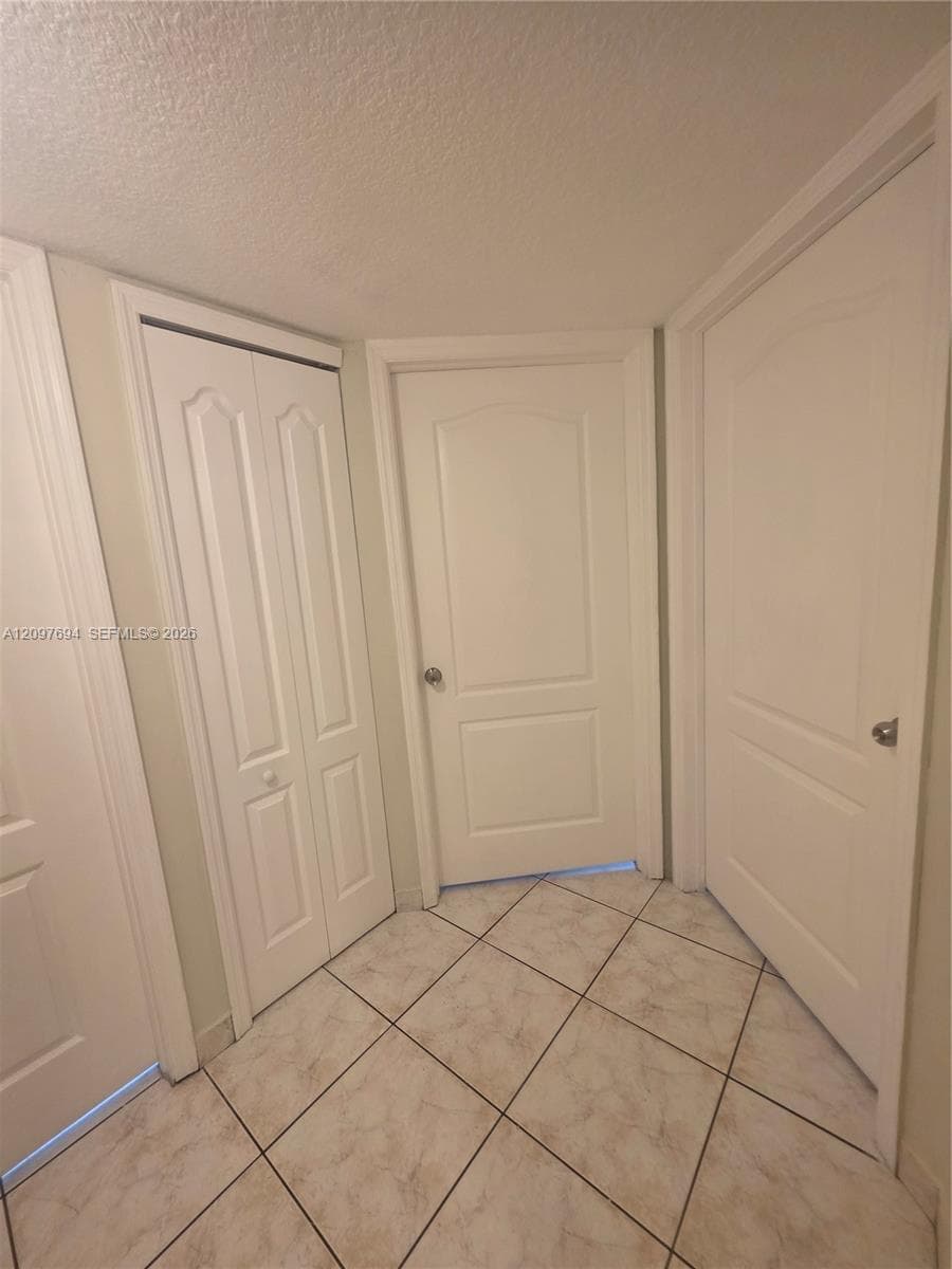 2505 W 76th St #103 photo 12