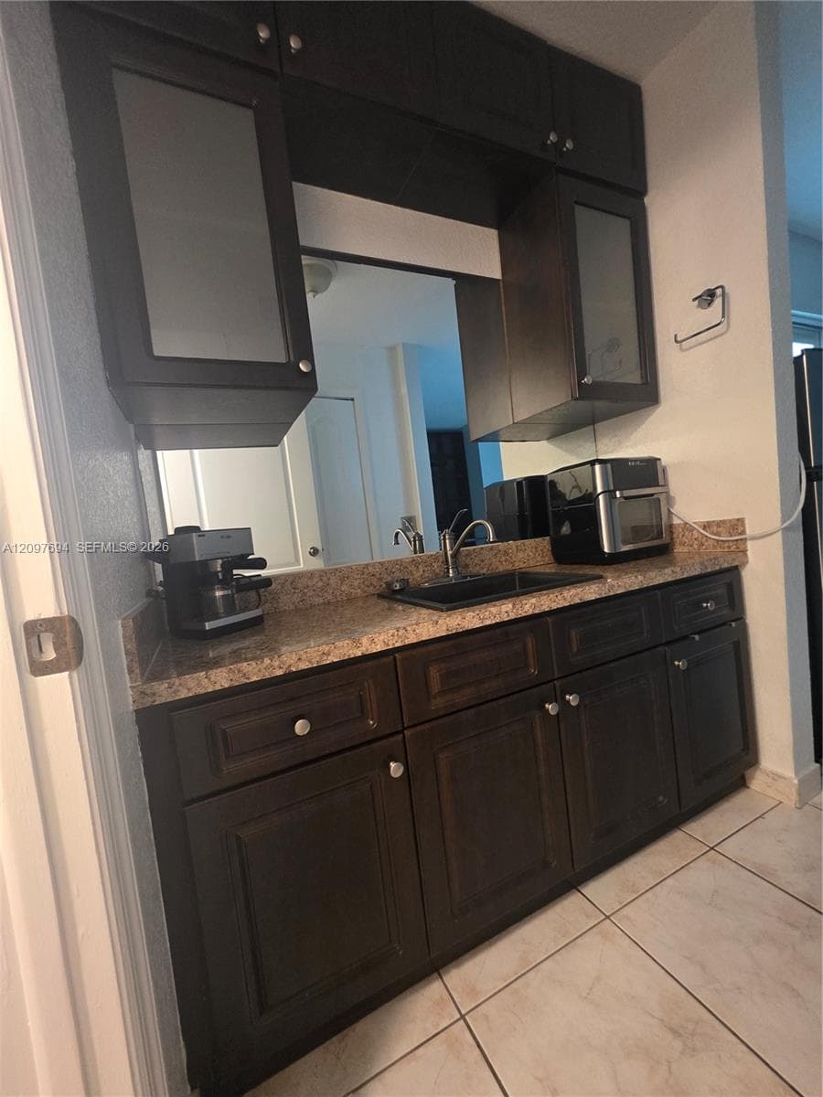 2505 W 76th St #103 photo 38