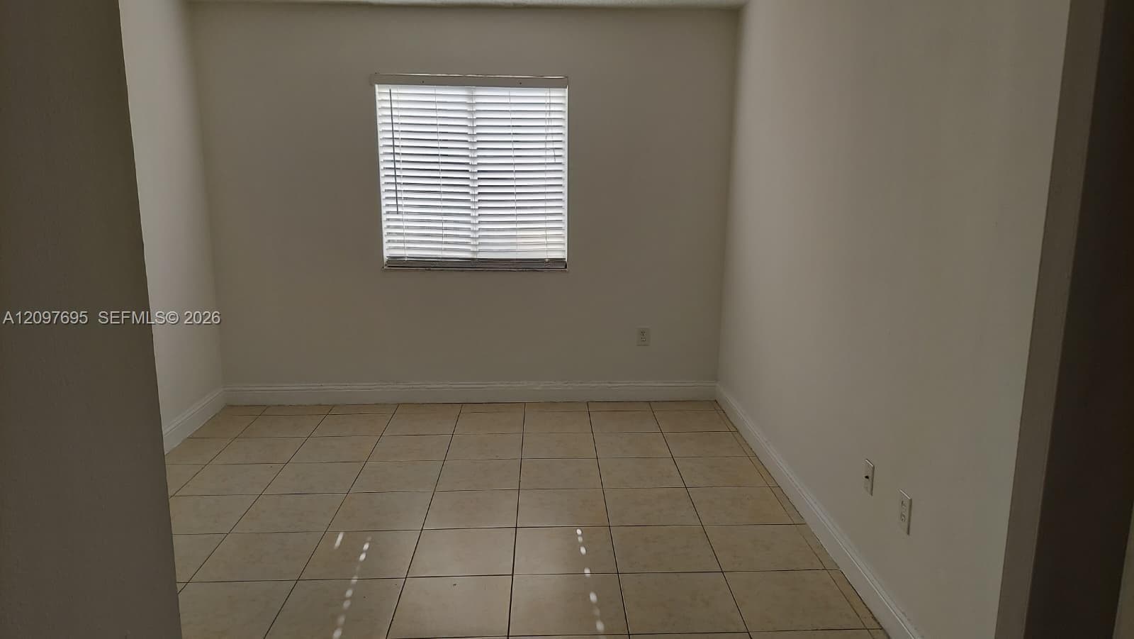 KENDALL LAKE TOWERS CONDO · #209 in Miami - Photo 6