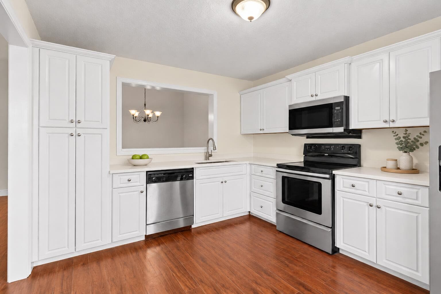 New Quartz Counters
