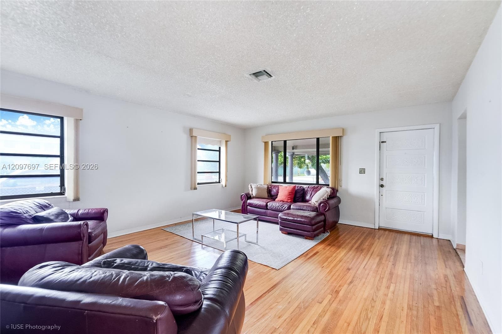1321 W 2nd Ave photo 5