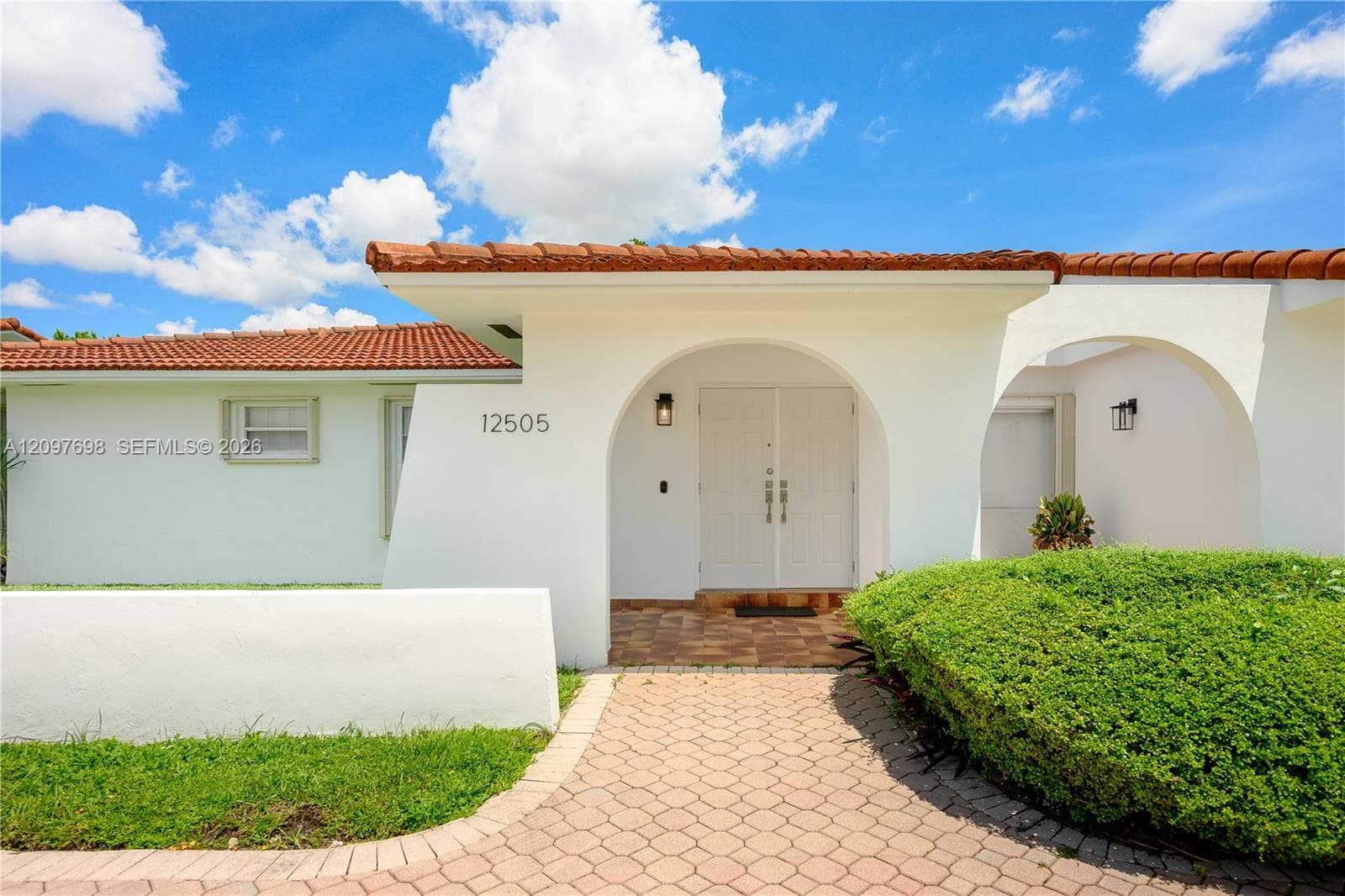 12505 SW 22nd Ter #- photo 2