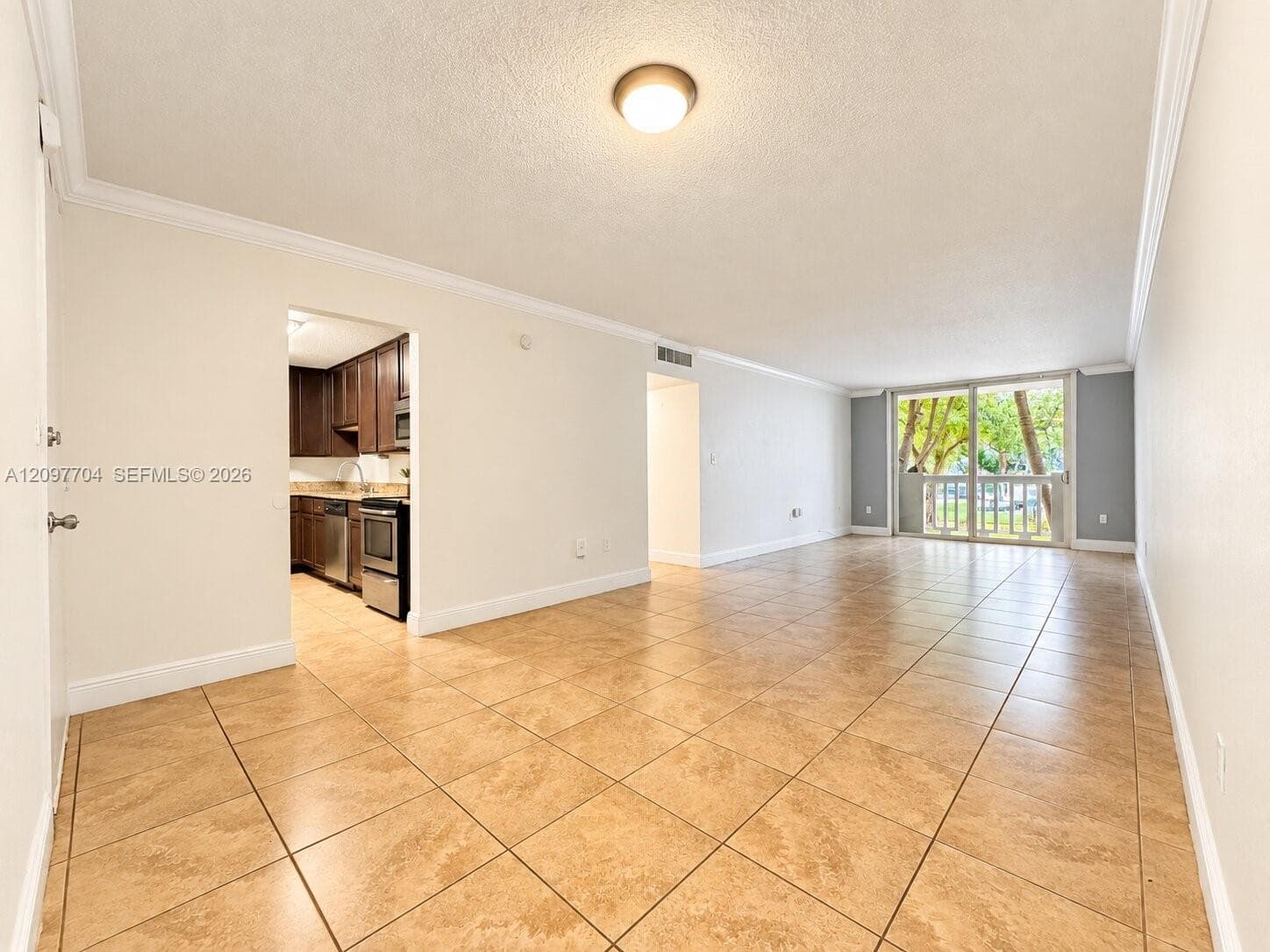 BAYVIEW PALMS CONDO · #236 in North Miami - Photo 3