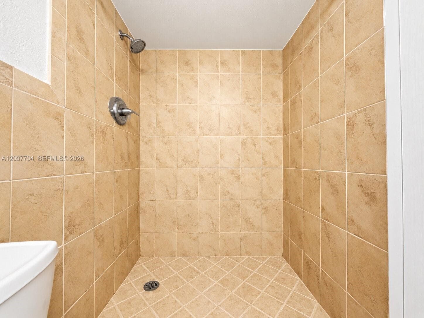 BAYVIEW PALMS CONDO · #236 in North Miami - Photo 18