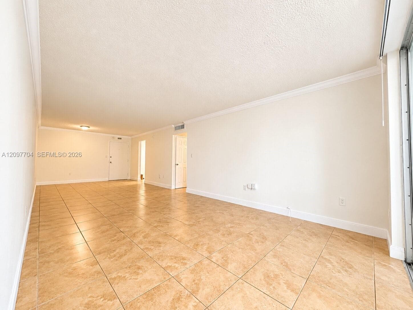 BAYVIEW PALMS CONDO · #236 in North Miami - Photo 4