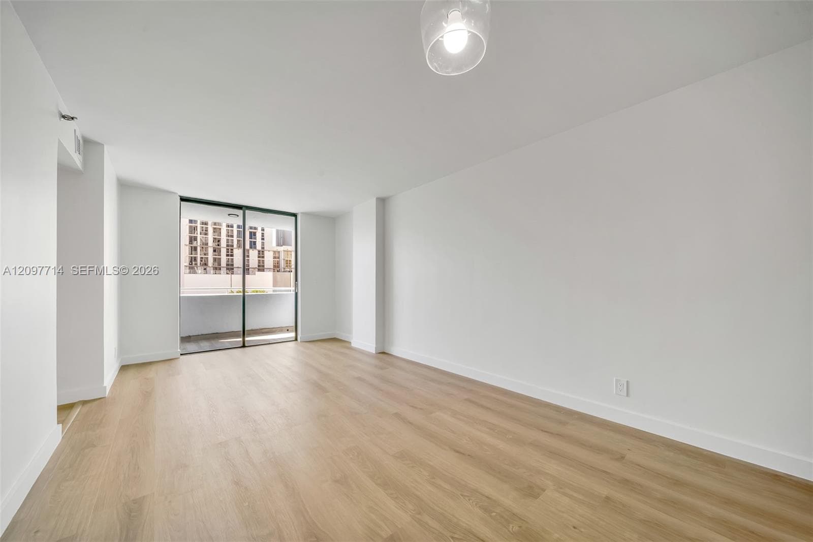 RIOPLAZA CONDOMINIUM NORT · #502 in Miami - Photo 5