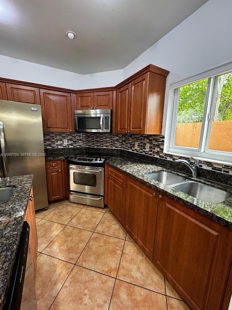 5988 SW 8th St #1 photo 5