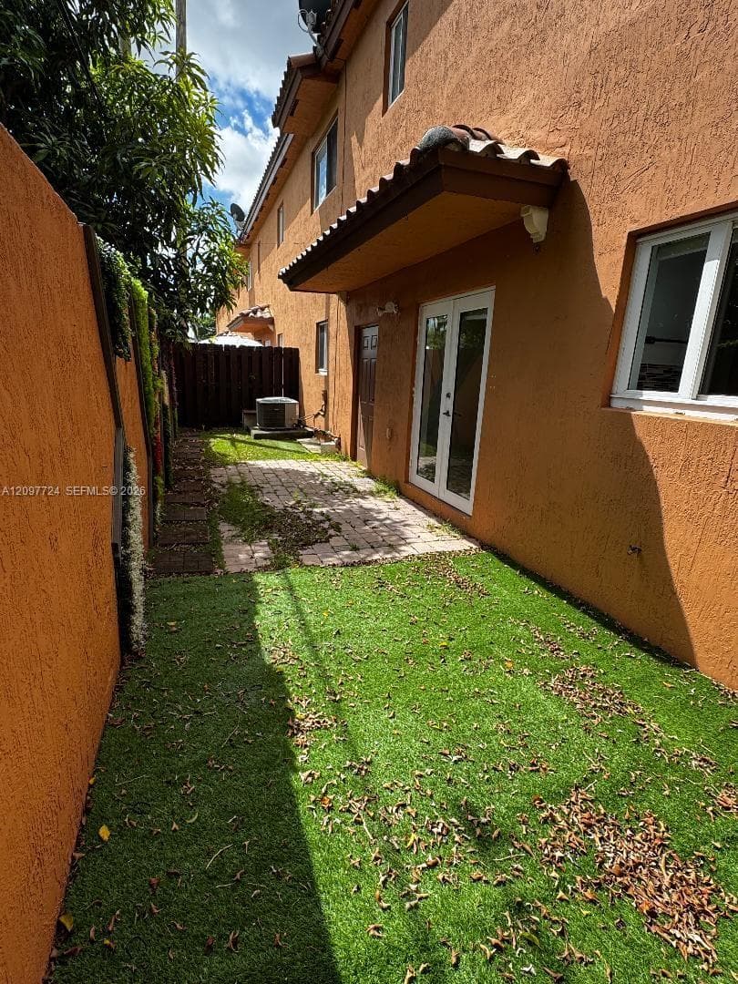 5988 SW 8th St #1 photo 21