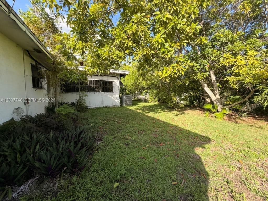 5861 SW 63rd Ct photo 14