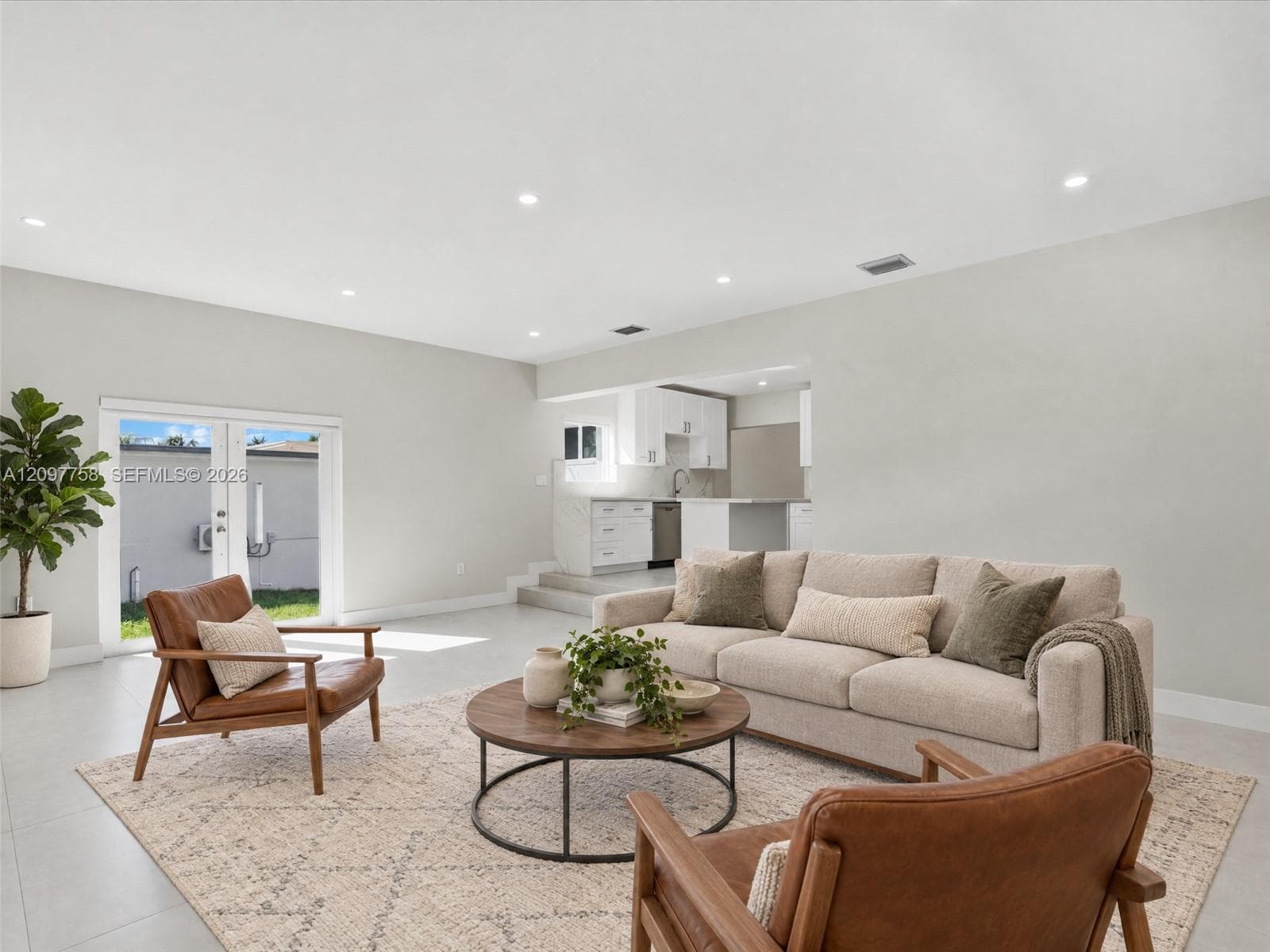 Photos with furniture have been virtually staged