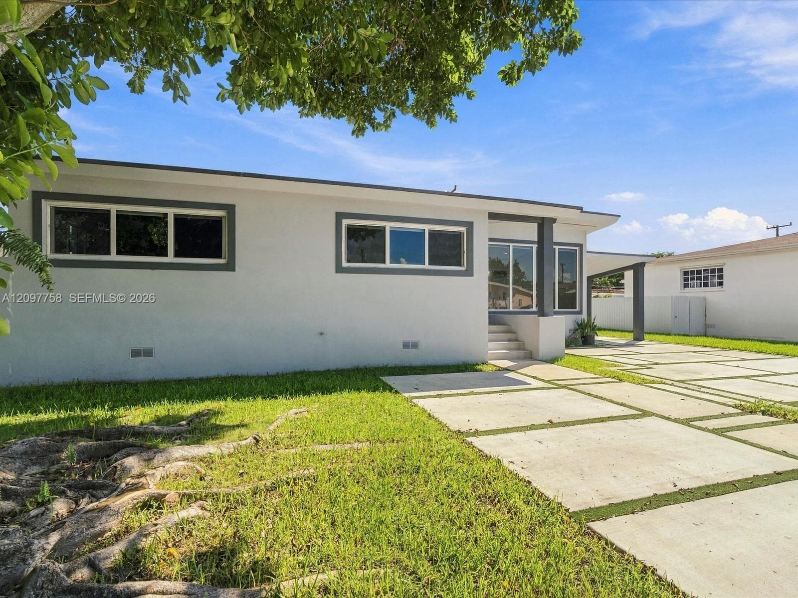 8440 SW 34th Ter photo 59