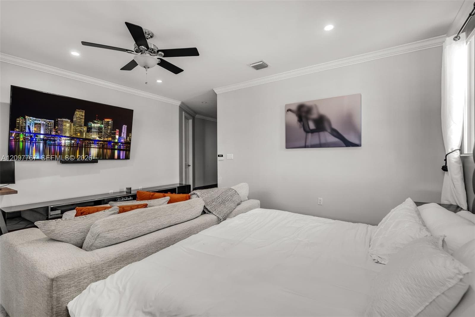 1207 SW 4th Ave #1 photo 17