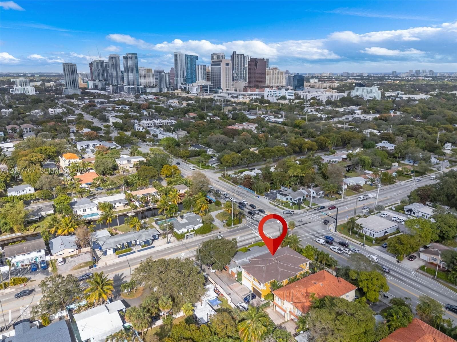 1207 SW 4th Ave #1 photo 35