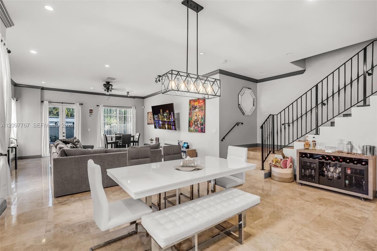 1207 SW 4th Ave #1 photo 8
