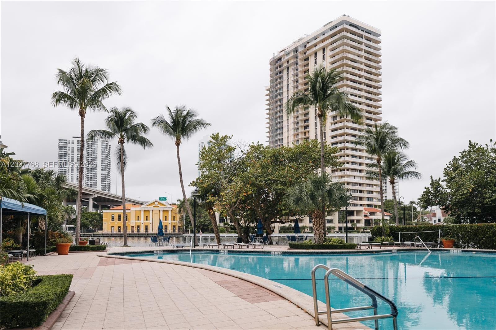 OCEANVIEW BUILDING A COND · #1614 in Sunny Isles Beach - Photo 28