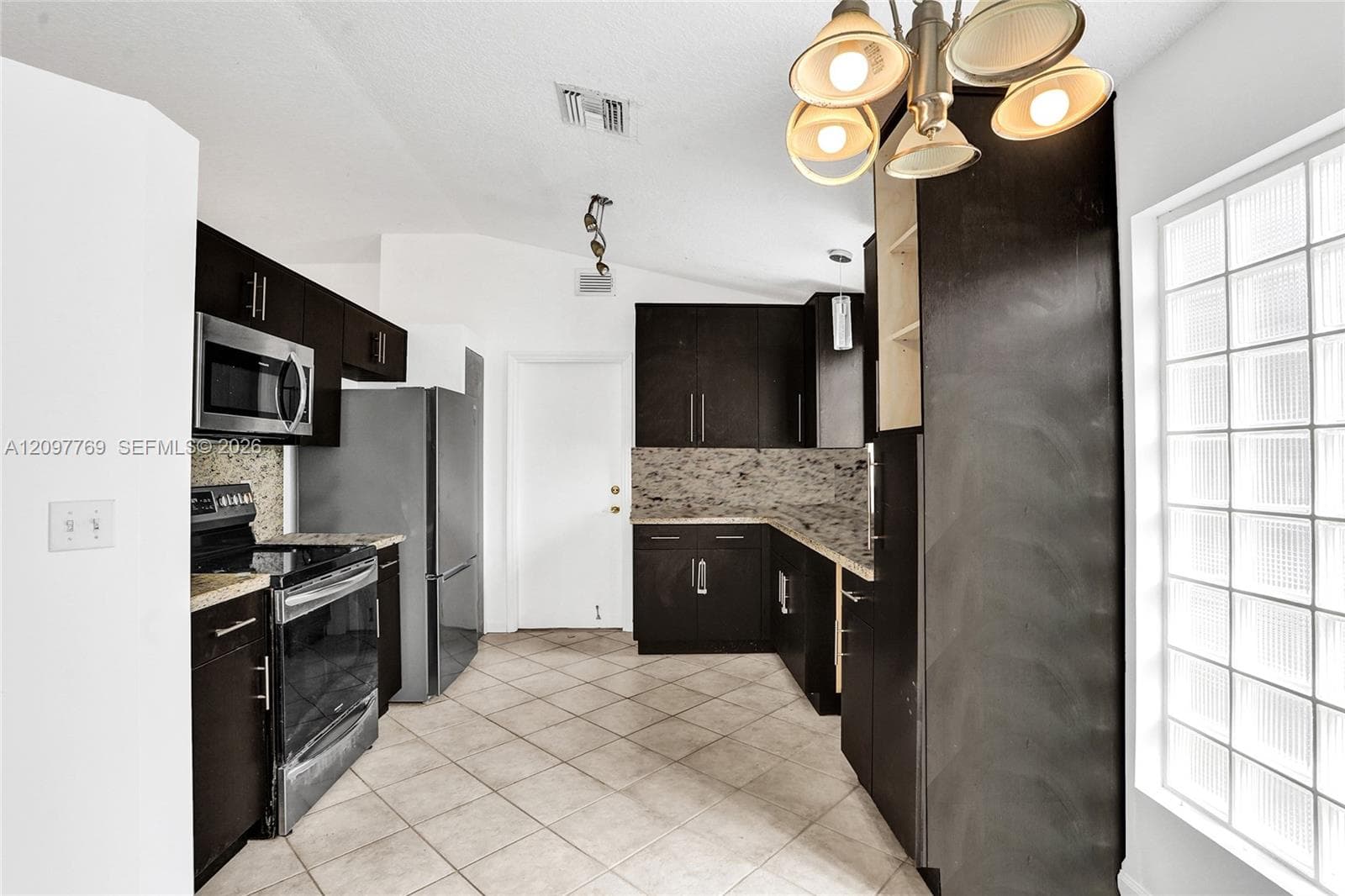 1014 Aspri Way photo 16