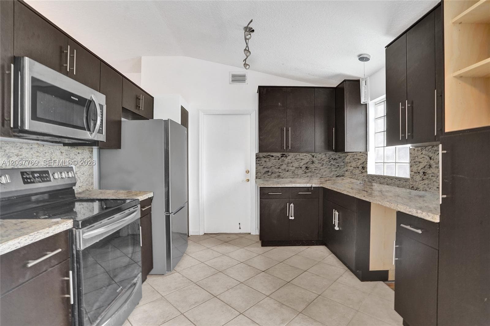 1014 Aspri Way photo 19