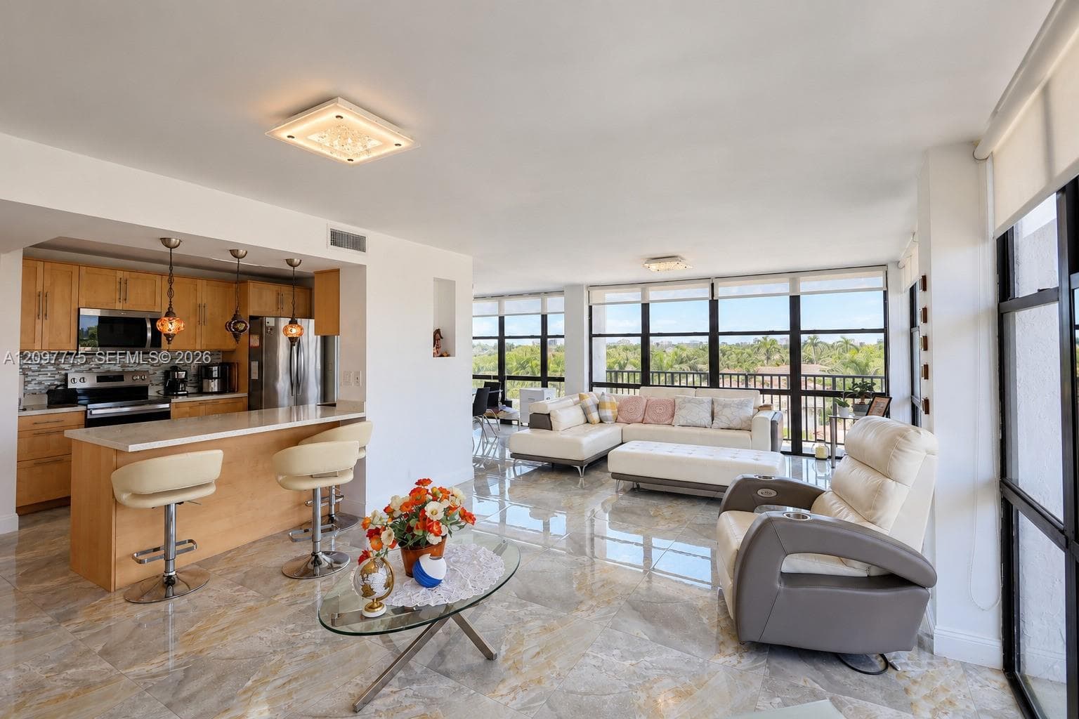 OCEANVIEW PARK CONDO · #610 in Hallandale Beach - Photo 10