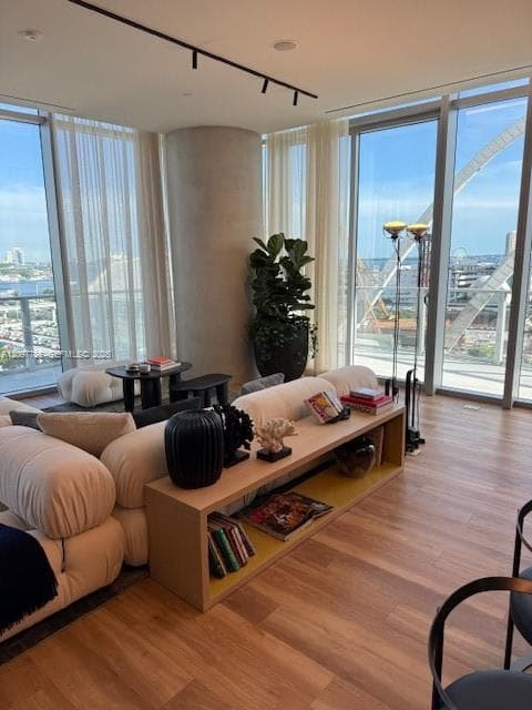 Casa Bella · #2602 in Miami - Photo 38