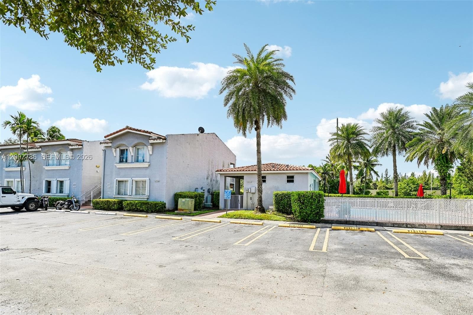 VILLA DORAL CONDO NO 2 · #205 in Doral - Photo 3