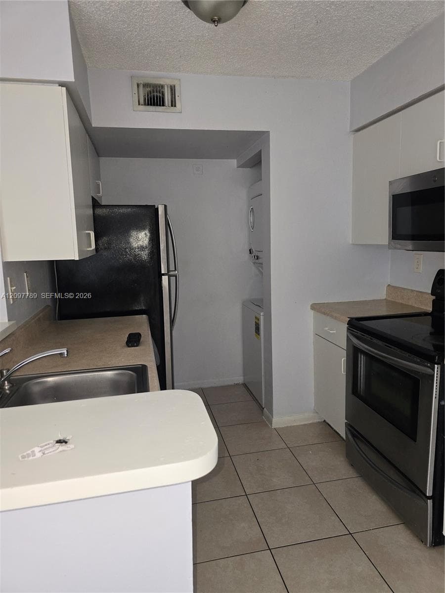 KENDALL LAKE TOWERS CONDO · #312 in Miami - Photo 12