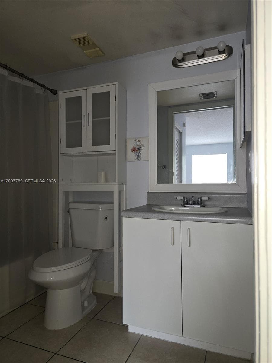 KENDALL LAKE TOWERS CONDO · #312 in Miami - Photo 11