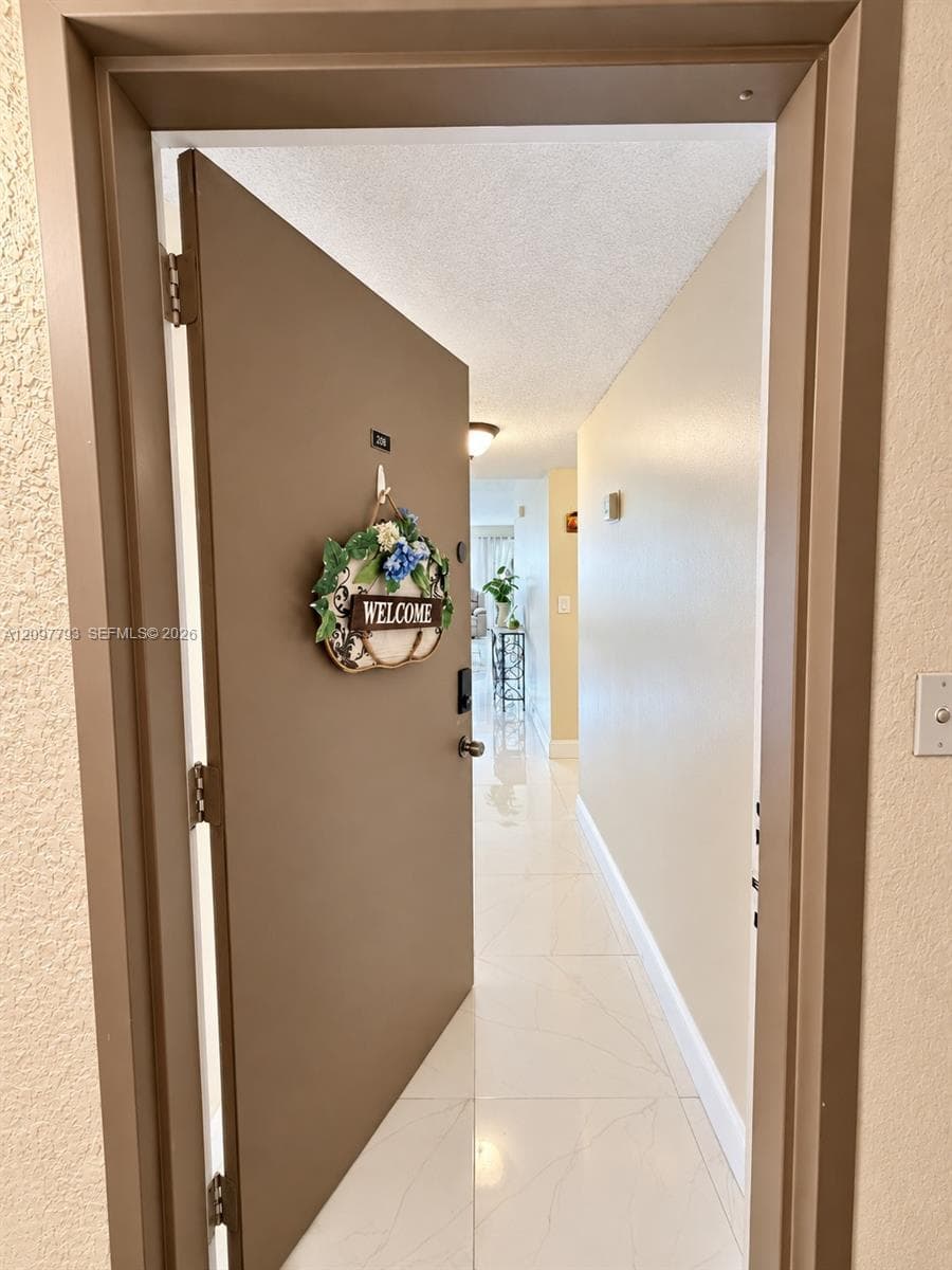 Lake View · #208-6 in Miami - Photo 1