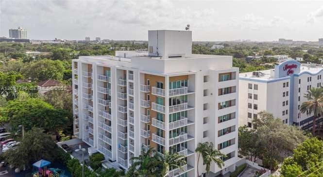VILLAGGIO IN THE GROVE TO · #403 in Coconut Grove - Photo 1