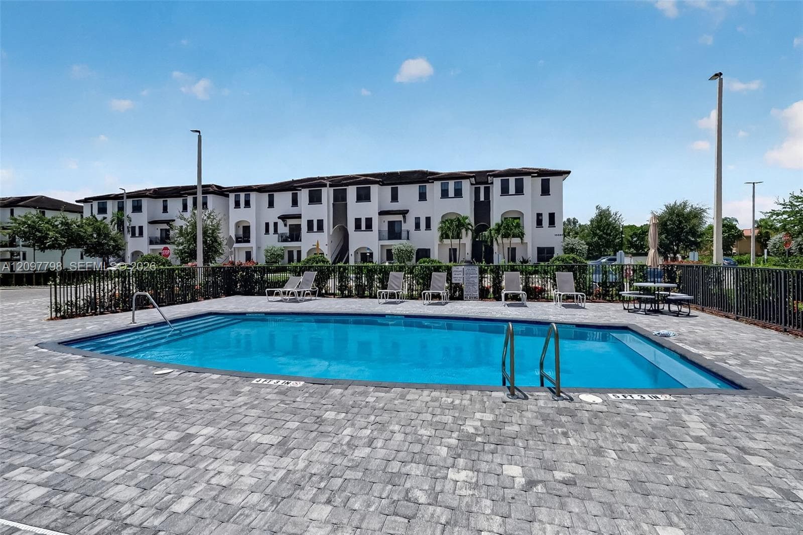 CENTURY PARK SOUTH · #212 in Miami - Photo 32