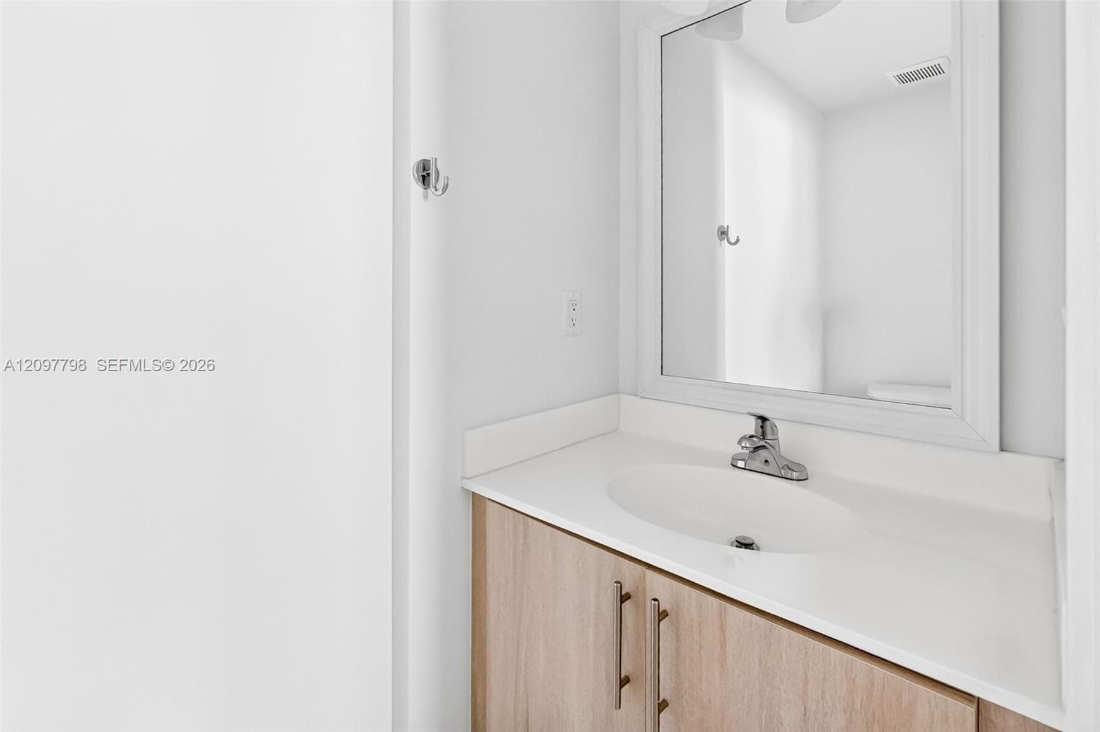 CENTURY PARK SOUTH · #212 in Miami - Photo 10