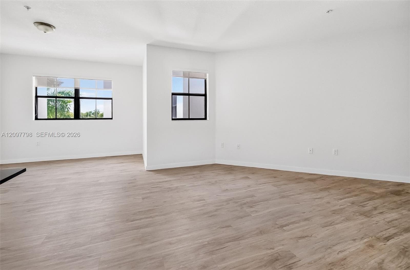CENTURY PARK SOUTH · #212 in Miami - Photo 8