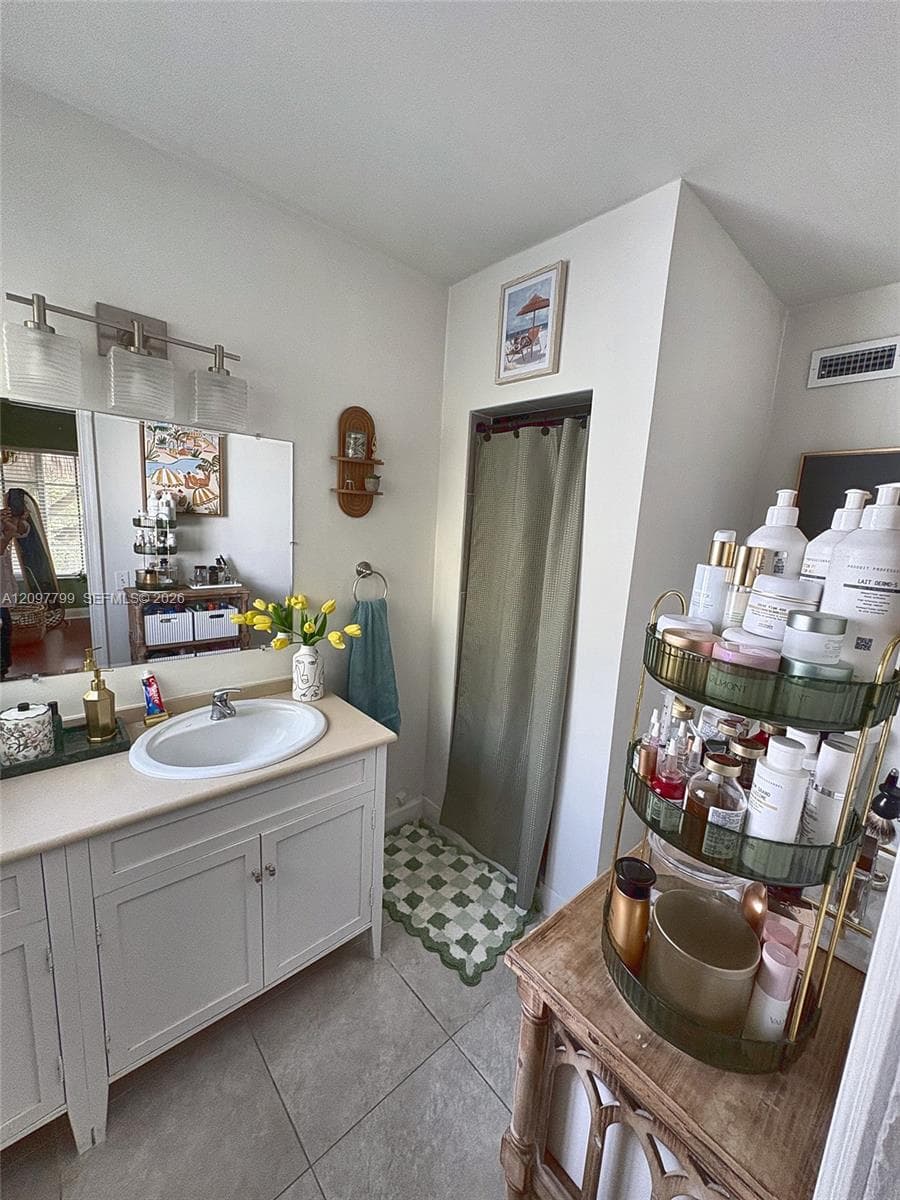 SOUTHERN STAR CONDO · #25 in Bay Harbor Islands - Photo 10