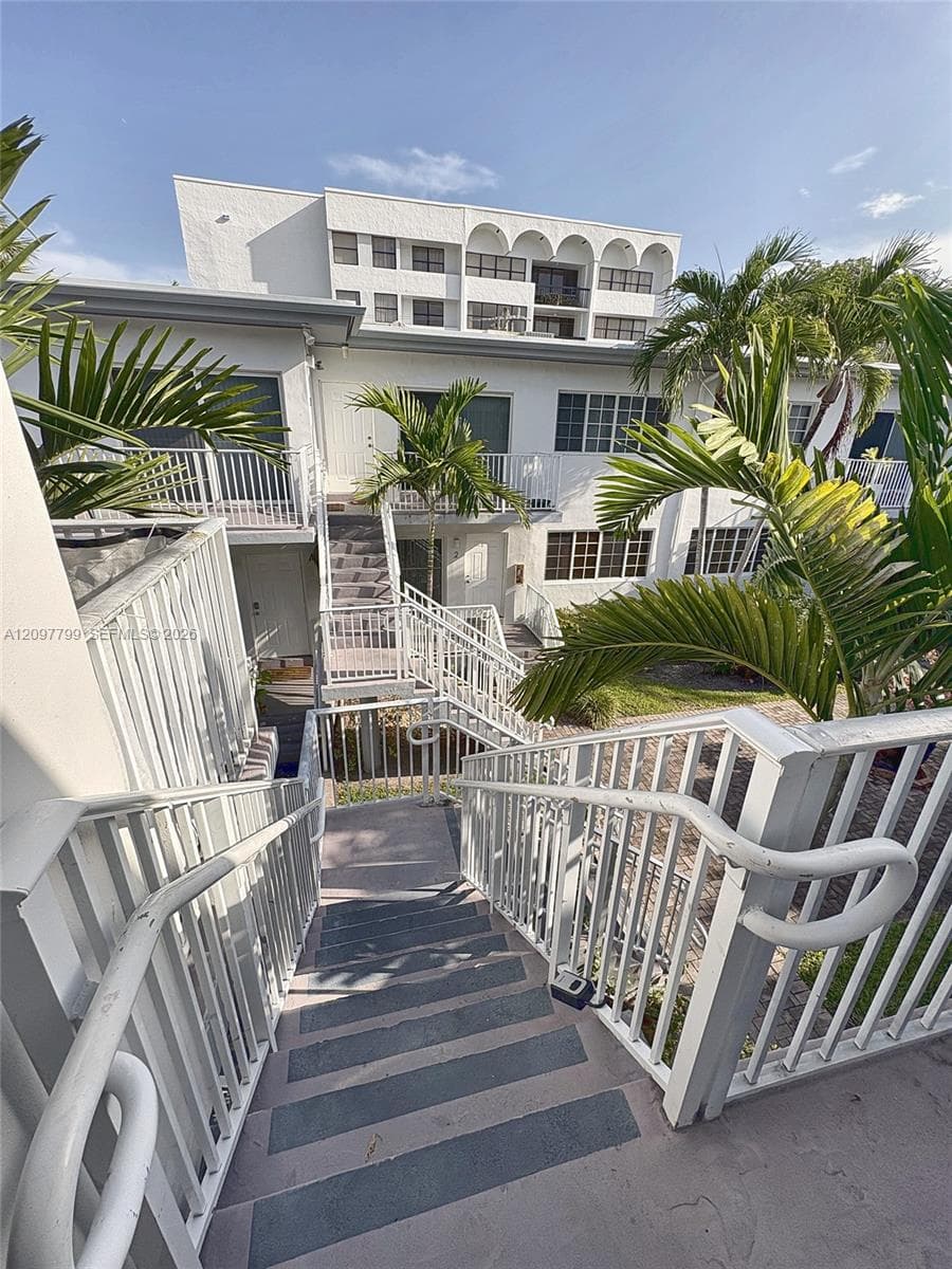 SOUTHERN STAR CONDO · #25 in Bay Harbor Islands - Photo 18