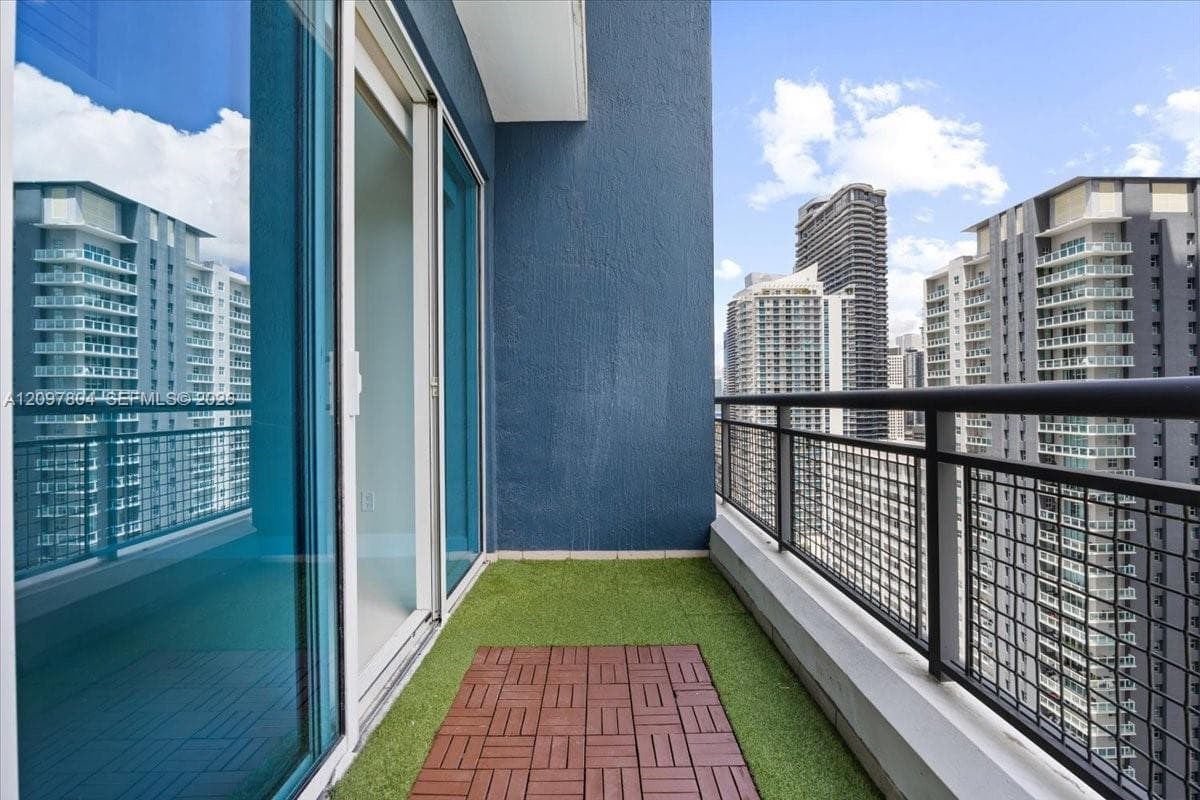 Infinity at Brickell · #2614 in Miami - Photo 22