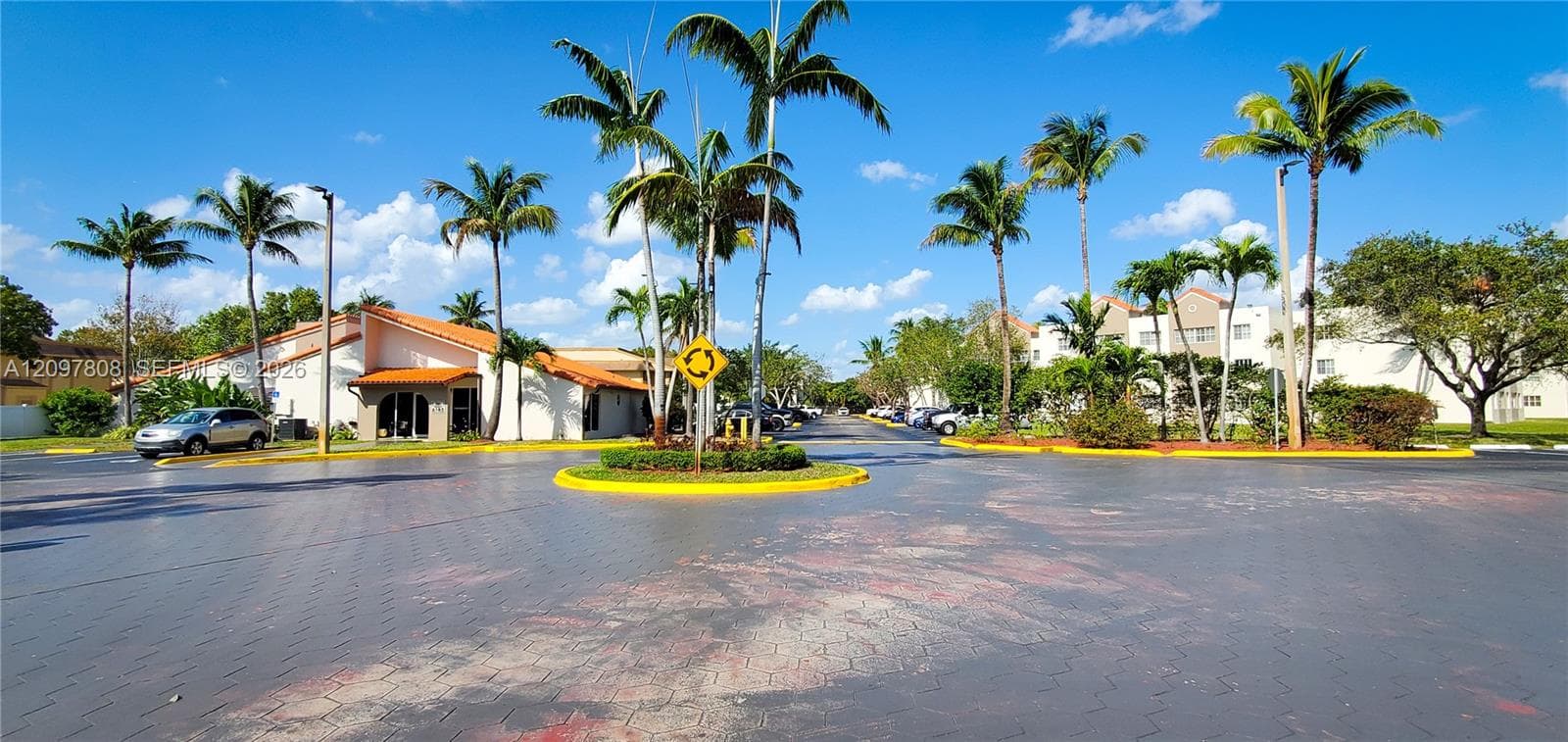 MIRASSOU CONDO · #207 in Hialeah - Photo 21