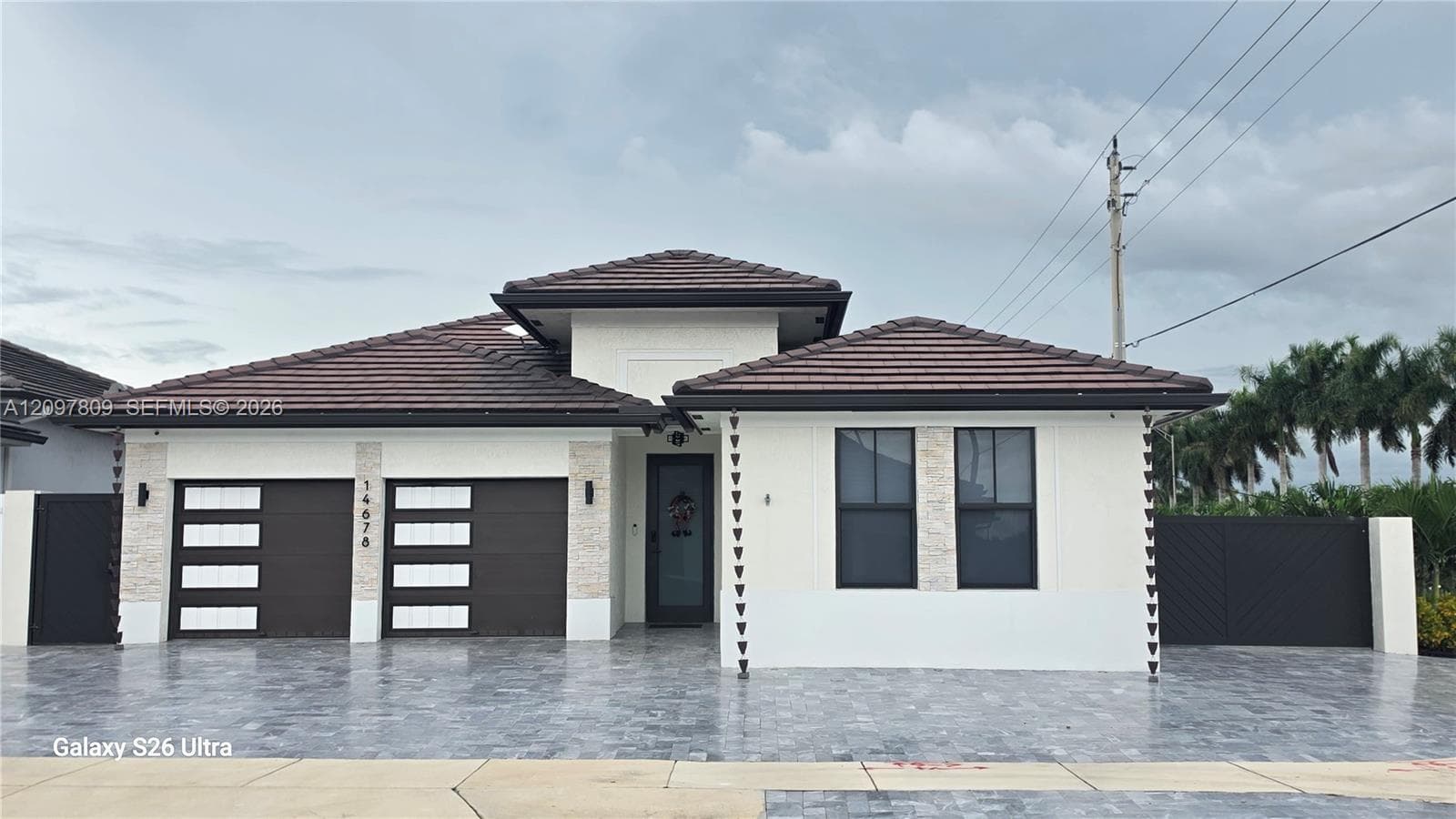14678 SW 22nd Ter photo 2