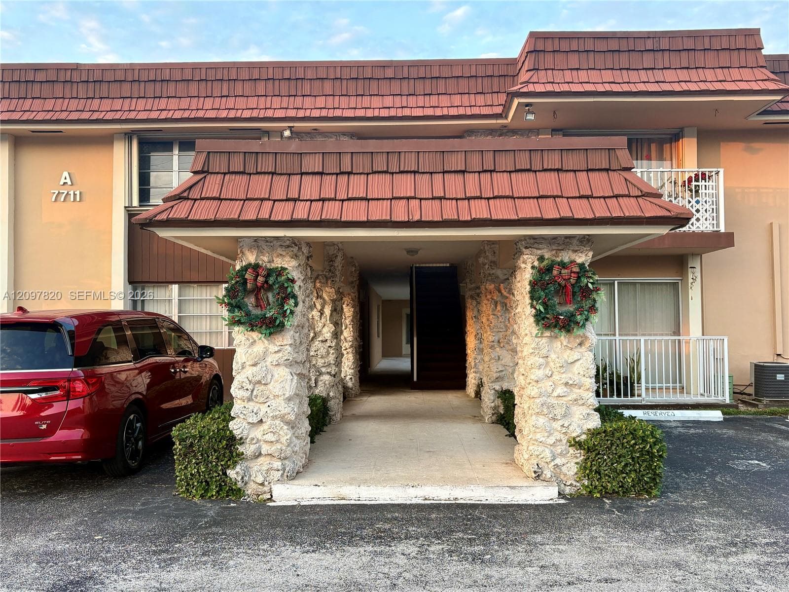 LAKEVIEW GARDENS CONDO · #208A in Miami - Photo 6