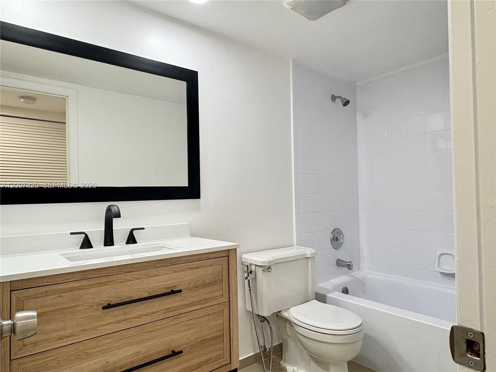 LAKEVIEW GARDENS CONDO · #208A in Miami - Photo 29