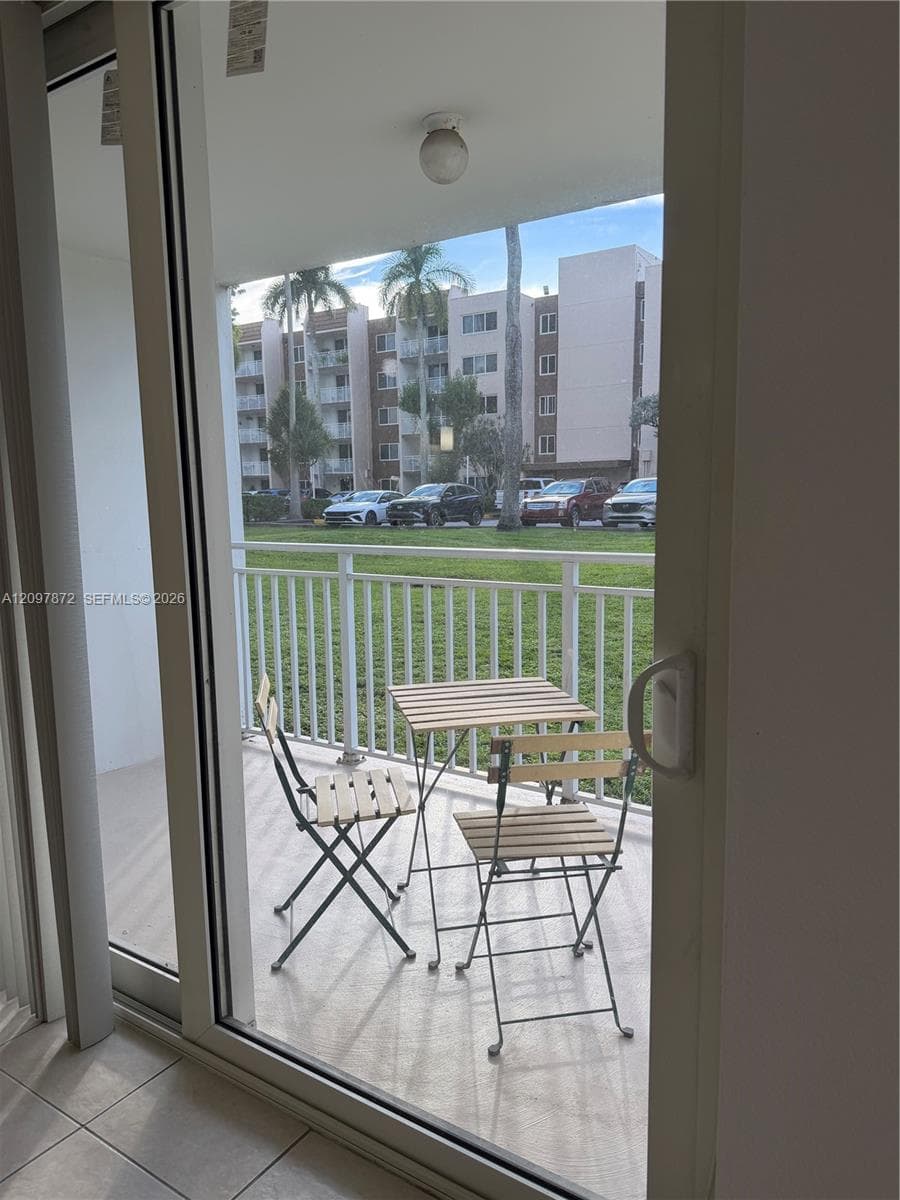 CORAL GATE EAST CONDO · #1-103 in Hialeah - Photo 6