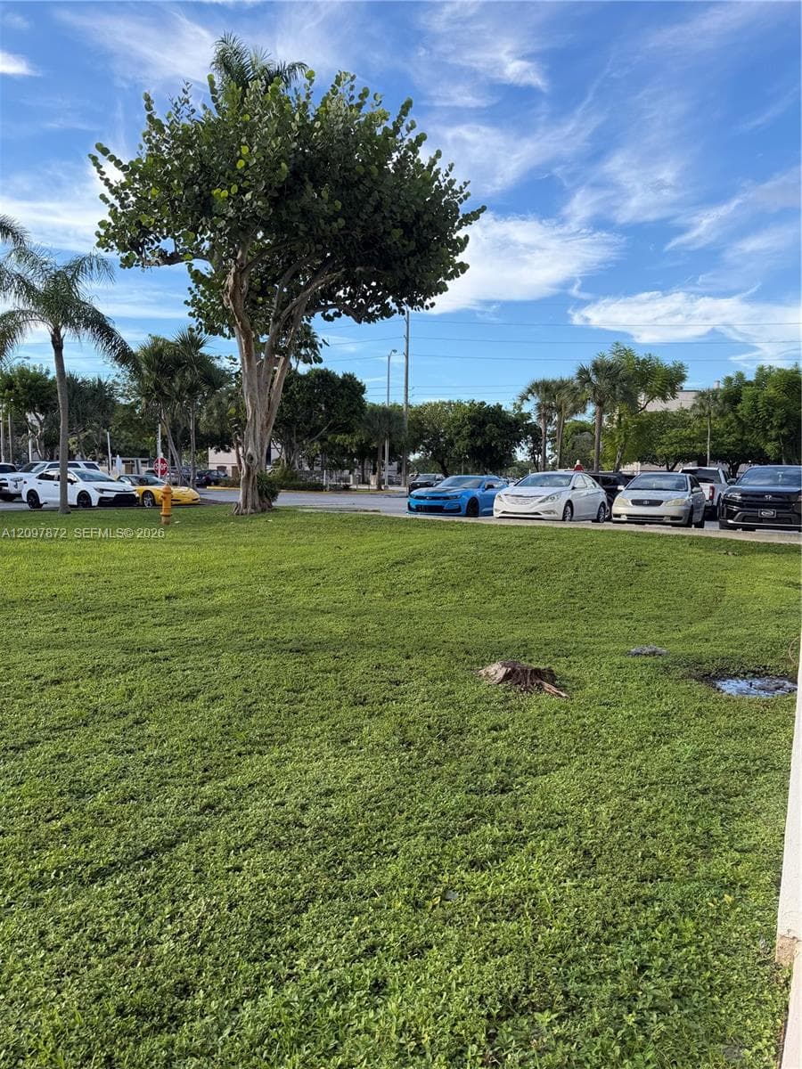 CORAL GATE EAST CONDO · #1-103 in Hialeah - Photo 34