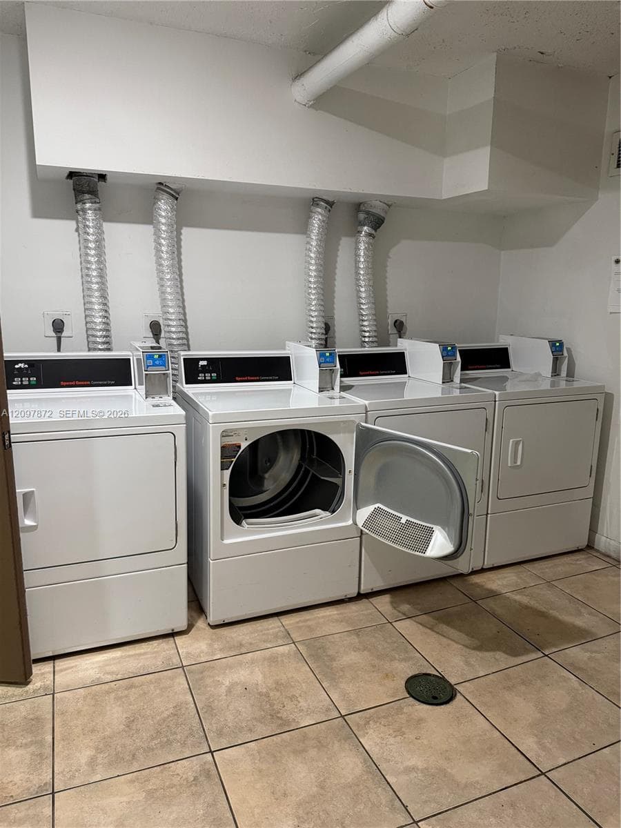 CORAL GATE EAST CONDO · #1-103 in Hialeah - Photo 21