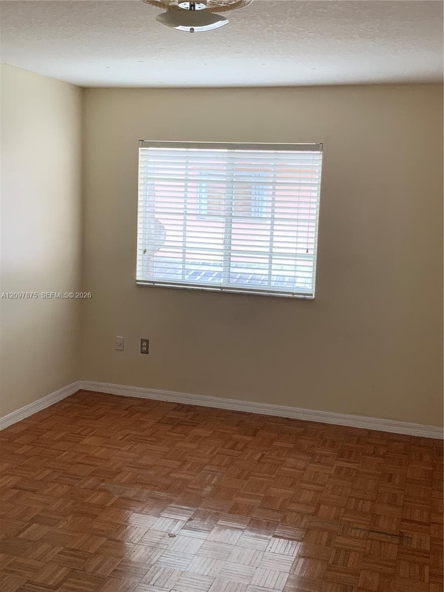 SANTA NAVILA VILLAS CONDO · #201D in Hialeah Gardens - Photo 8