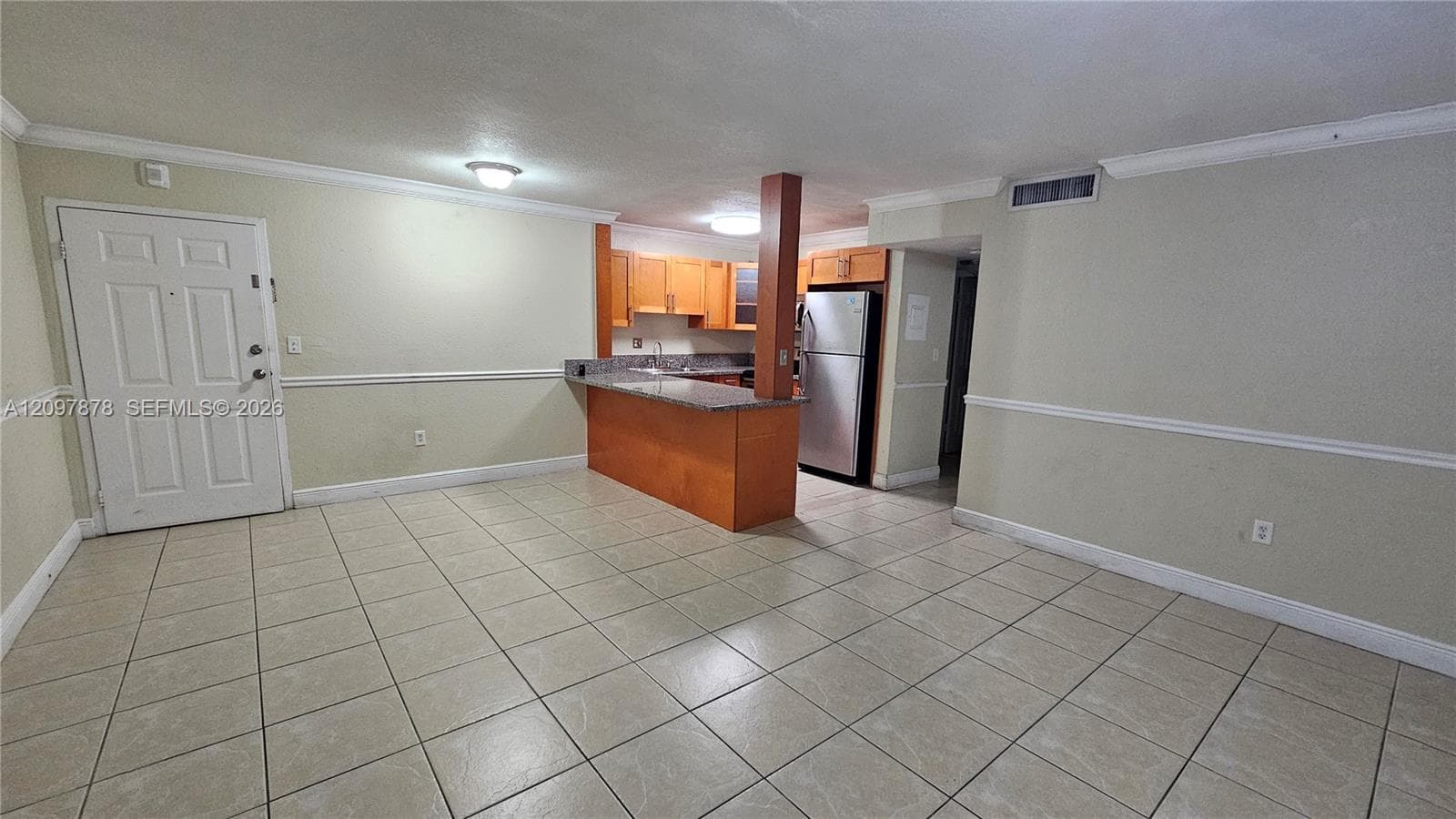 SUNSET PALMS EAST CONDO · #O2 in Miami - Photo 2
