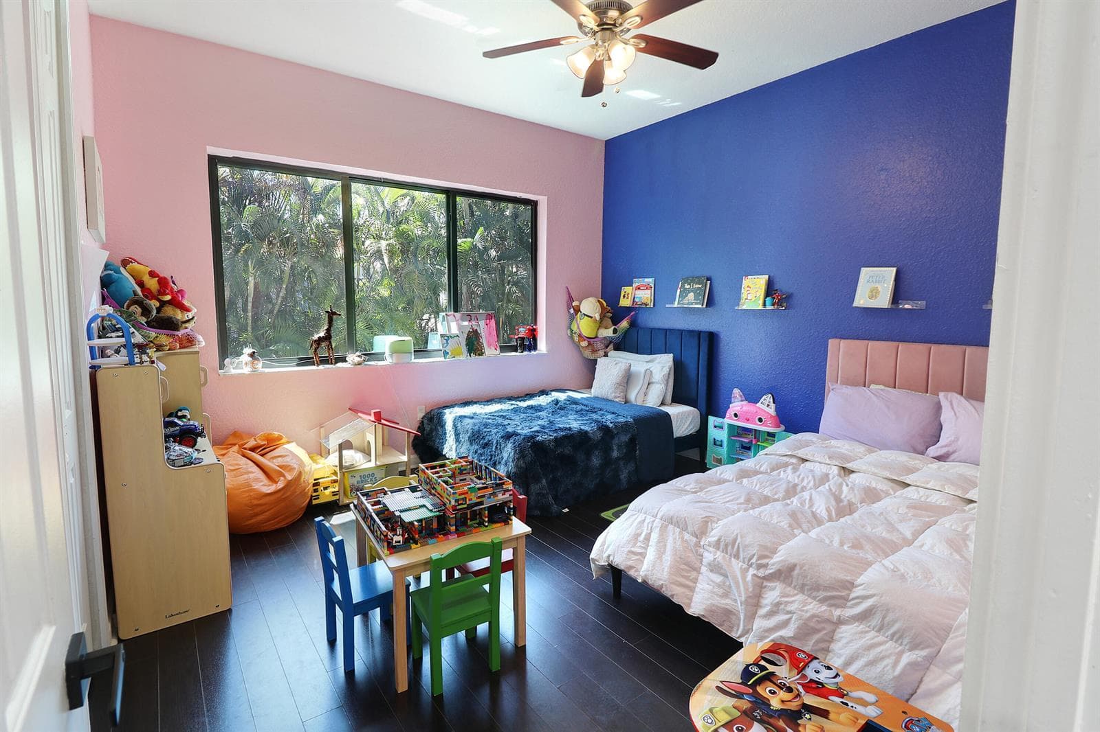 kids bedroom