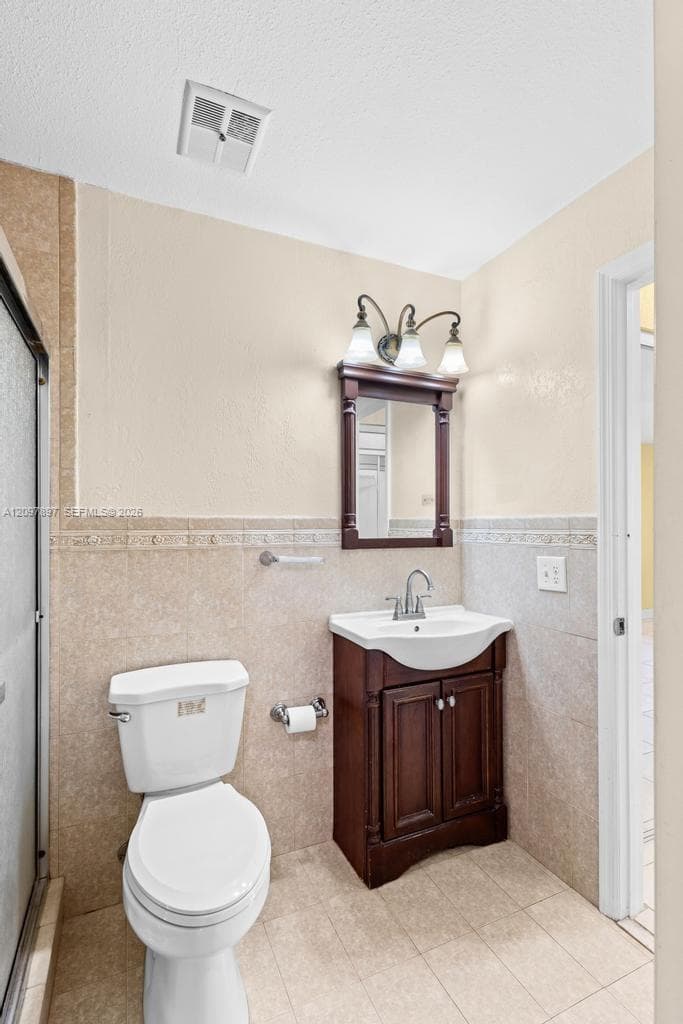 Vista Del Lago VII · #24 in Hialeah - Photo 16