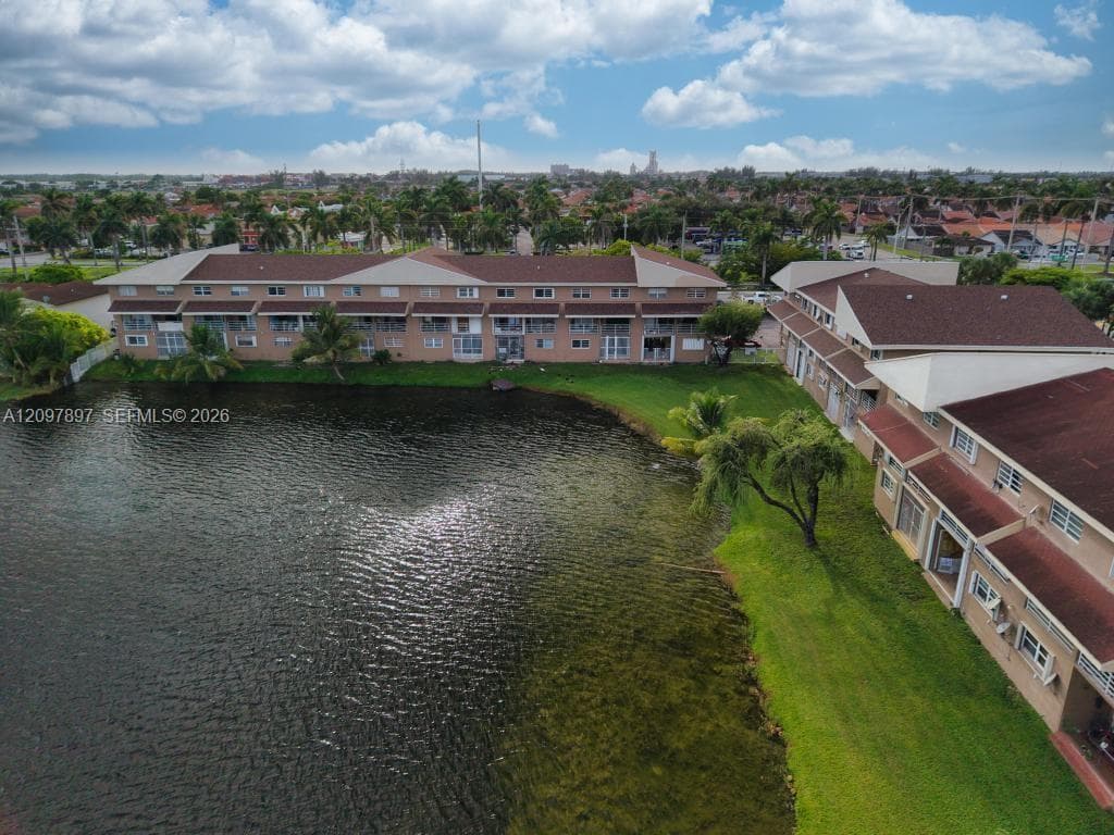 Vista Del Lago VII · #24 in Hialeah - Photo 36