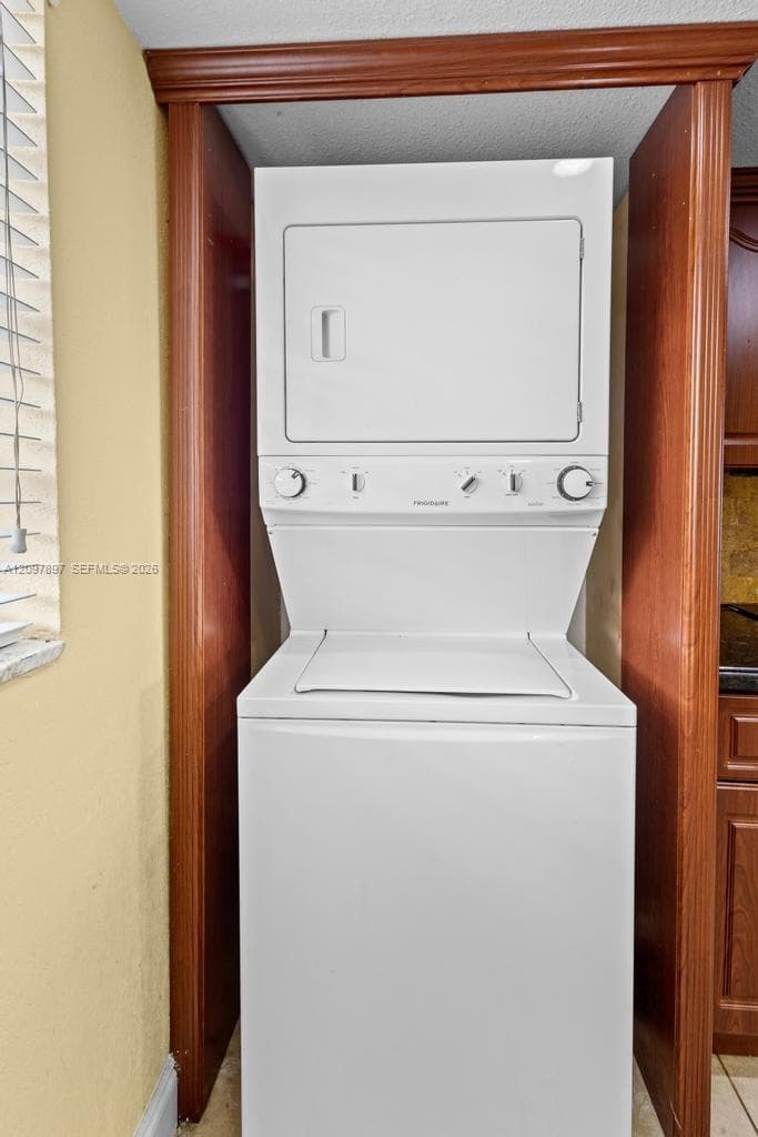 Vista Del Lago VII · #24 in Hialeah - Photo 28
