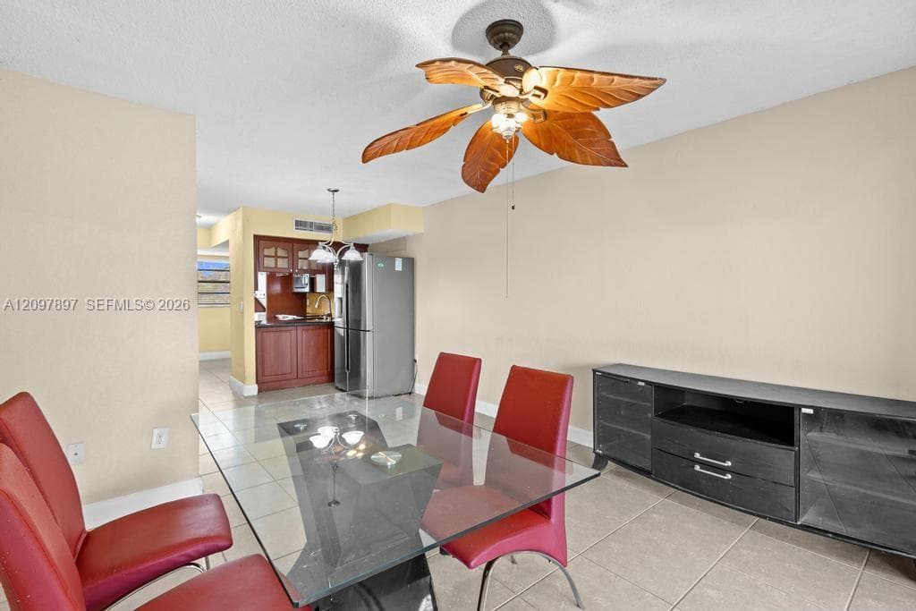 Vista Del Lago VII · #24 in Hialeah - Photo 10