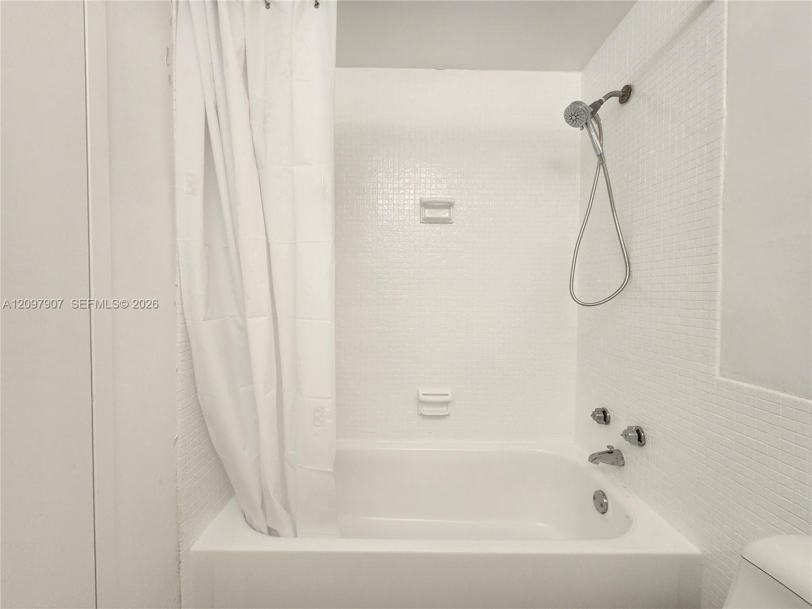 ALEXANDER TOWERS CONDO · #204 in Hollywood - Photo 13