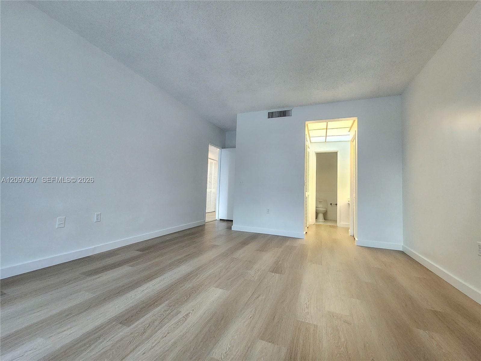 ALEXANDER TOWERS CONDO · #204 in Hollywood - Photo 17